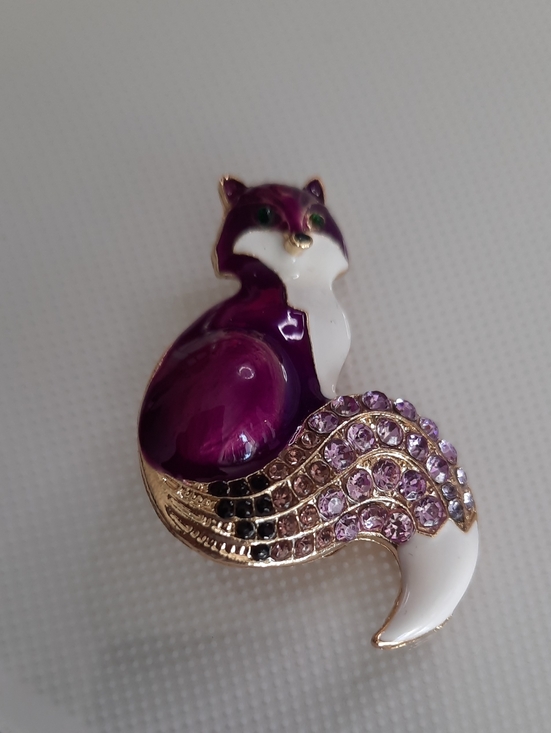 Jewelry - Purple Enamel Fox Brooch /pendant with Lilac Crystals